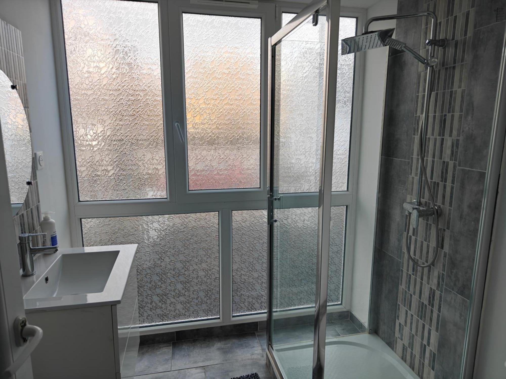 Suite 2 Lits Auberge Du Manala Hotel 24 24 Proche Basel Saint-Louis  Zewnętrze zdjęcie